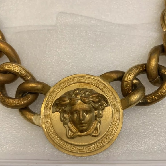 Versace Medusa 18” chain - Picture 2 of 4